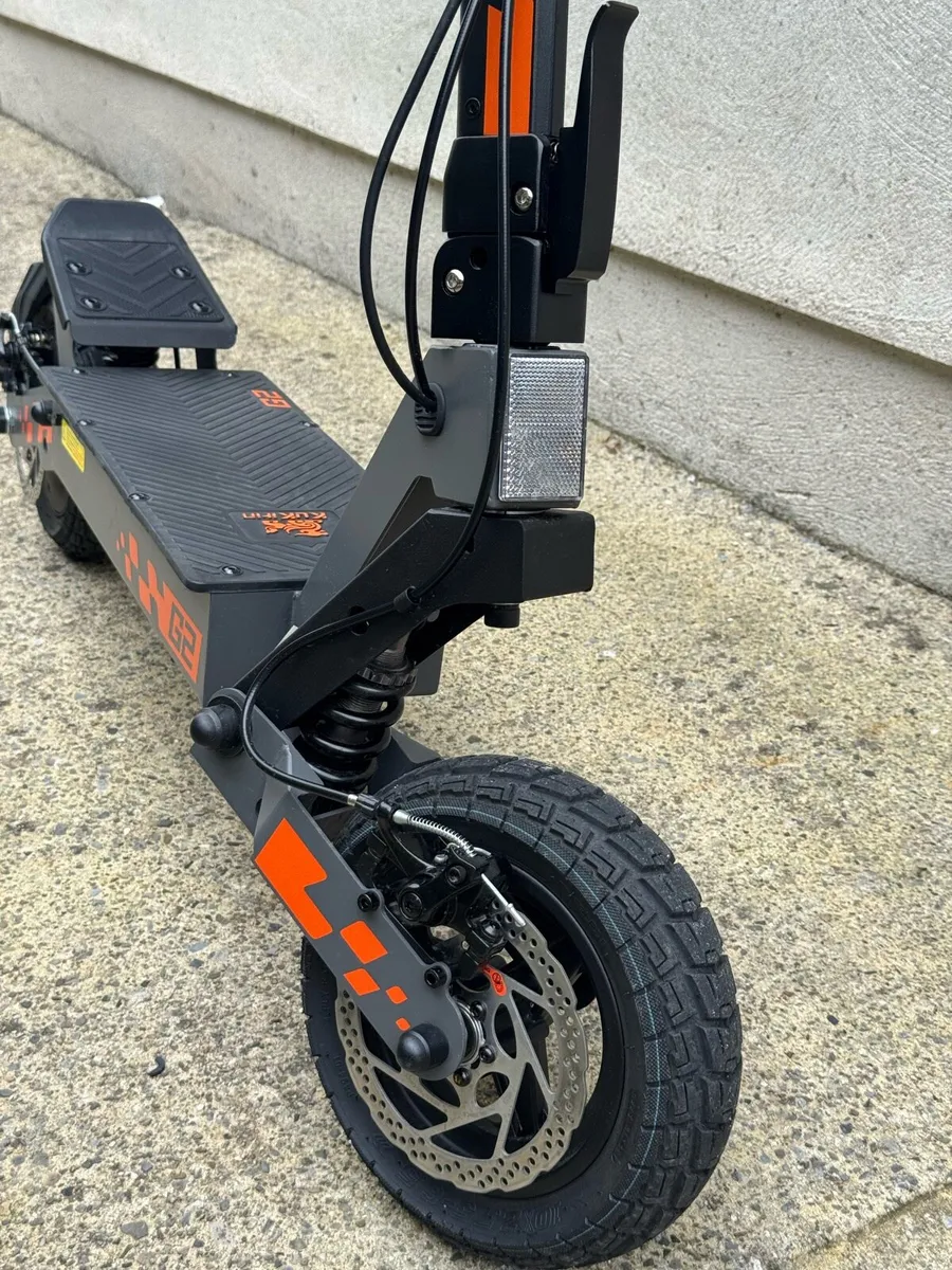 Kugoo Kirin G2 – Like New, Only 117 km! - Image 2