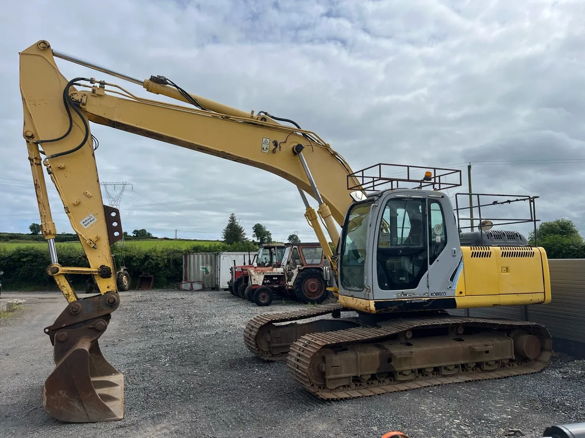 2008 Newholland E215 - Image 3