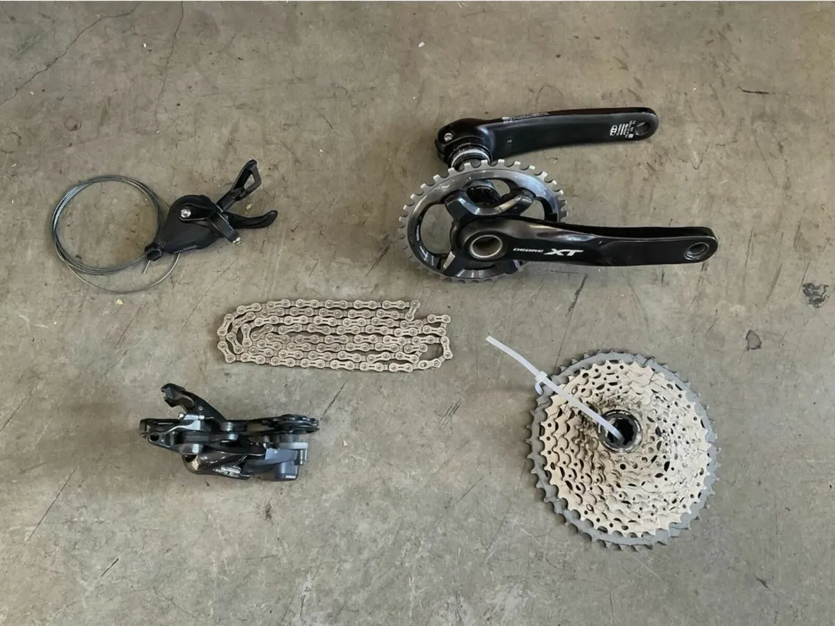 Shimano XT 11speed Group m-8000 Including Cranks. - Image 1