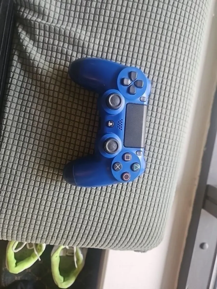 ps4 pro - Image 3