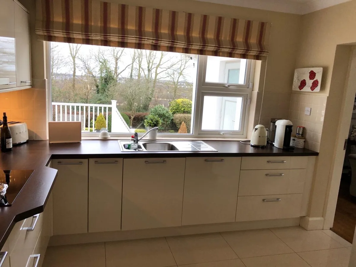 Kitchen - Image 3