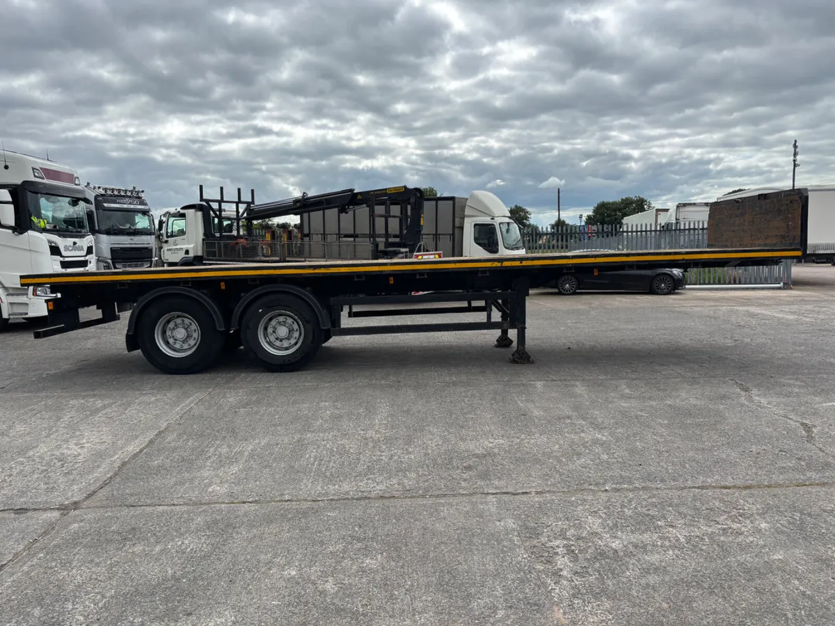 30 Foot Flat trailer Twist locks Drum Brakes - Image 2