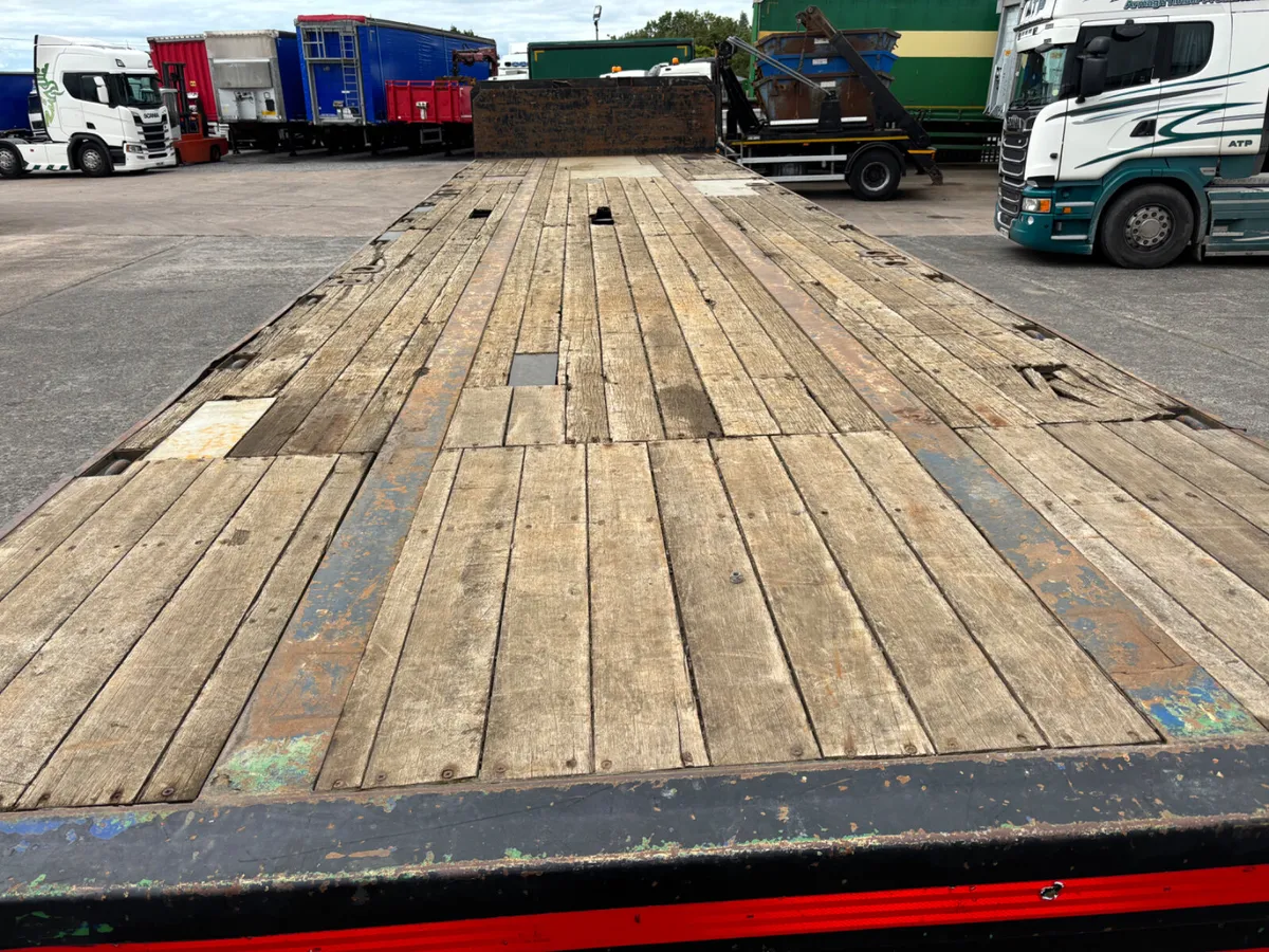30 Foot Flat trailer Twist locks Drum Brakes - Image 4