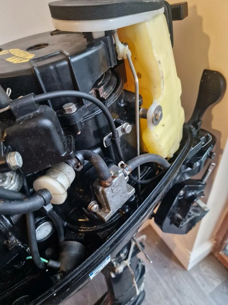 Mariner 6hp boat engine 2018 - Image 3