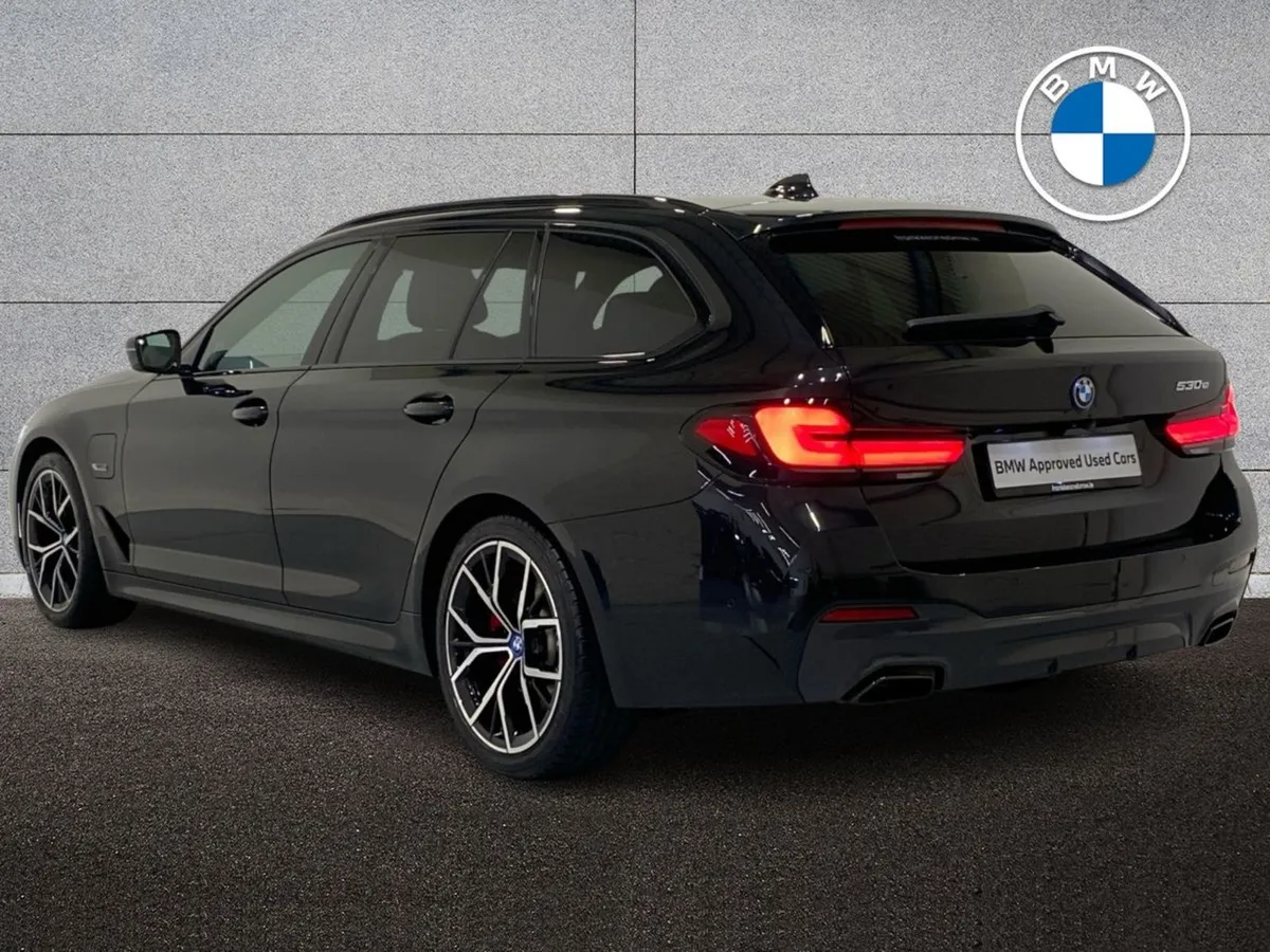 BMW 5 Series 530e M Sport Touring - Image 3