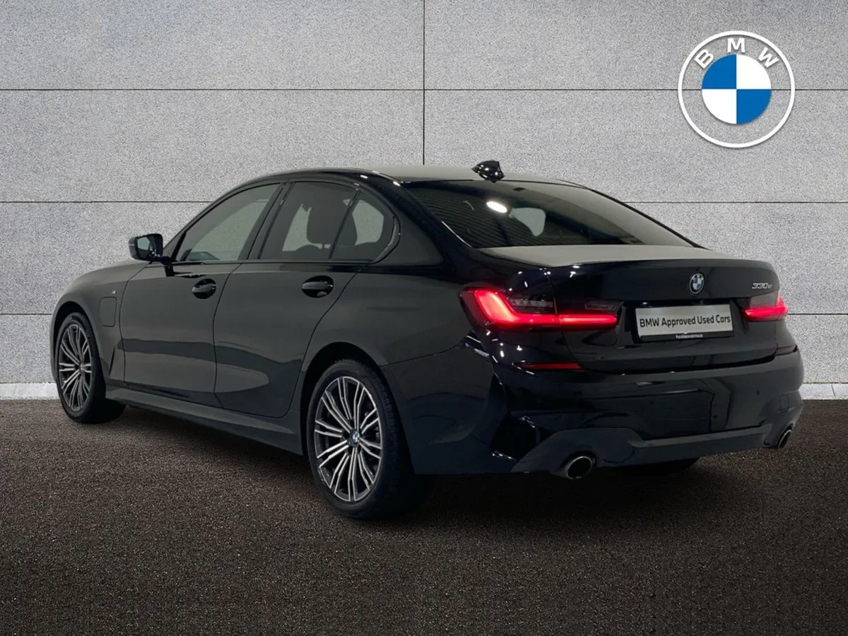 BMW 3 Series 330e M Sport Saloon - Image 3