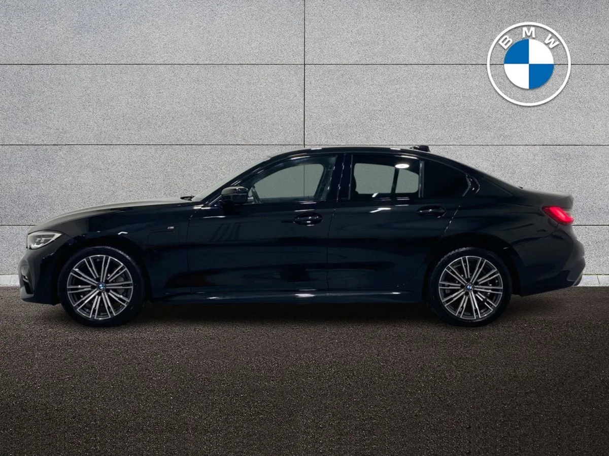 BMW 3 Series 330e M Sport Saloon - Image 4