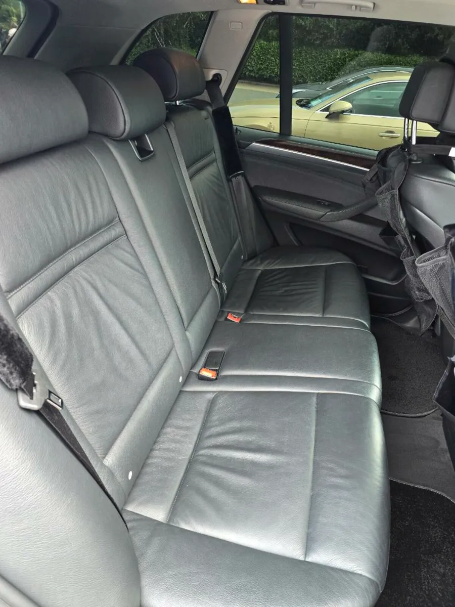 BMW X5 - Image 4