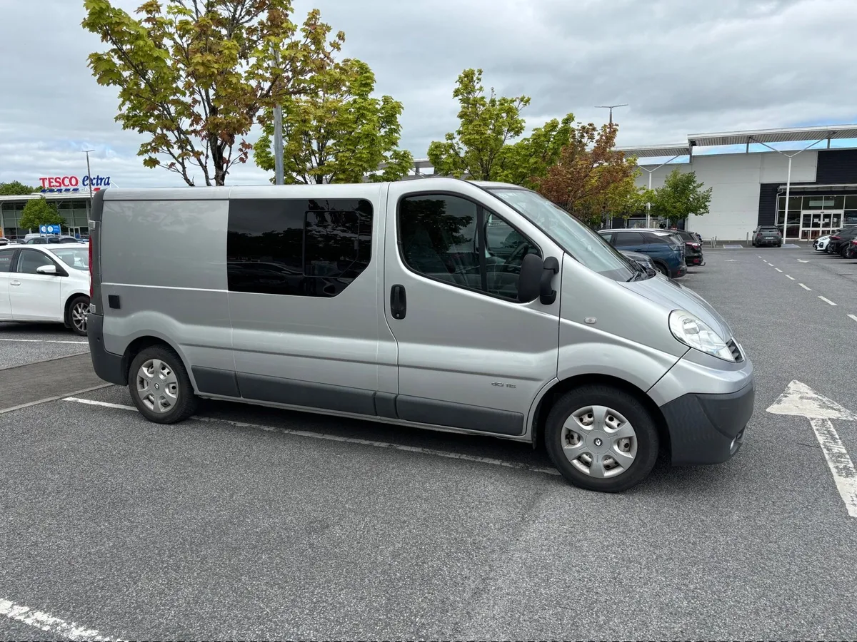 Renault Trafic Camper - Image 1
