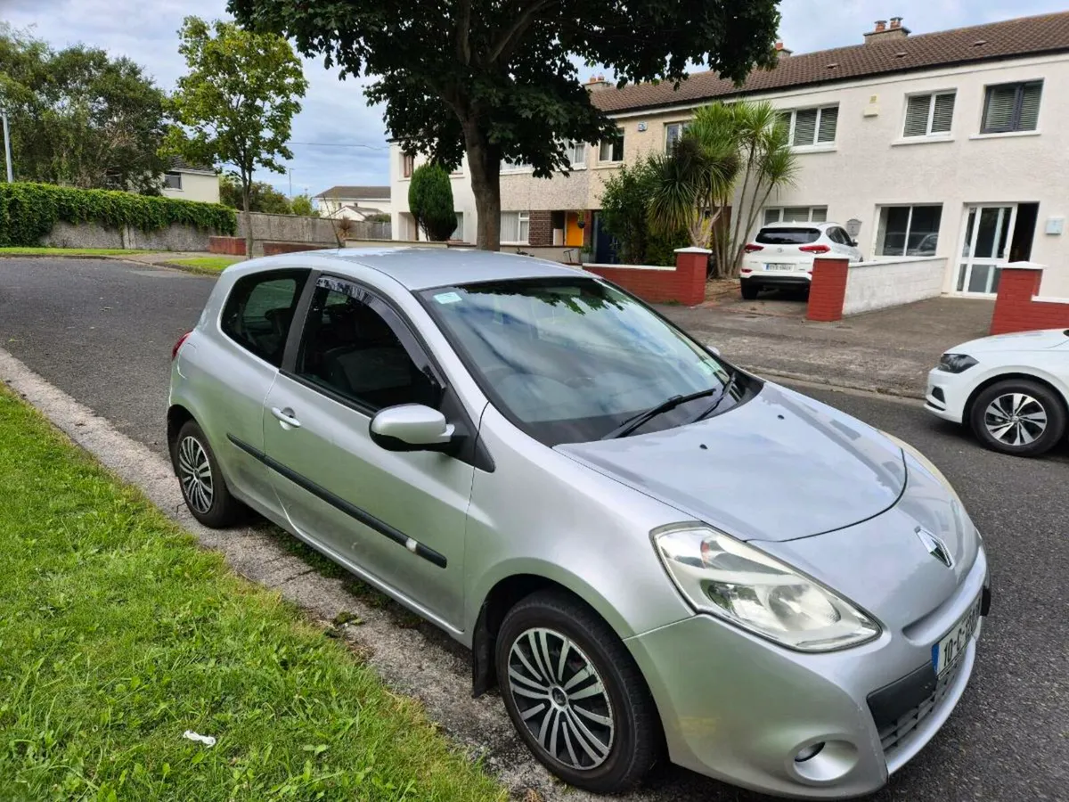 Renault Clio 1.2l petrol.. 178kms Fresh NCT - Image 2