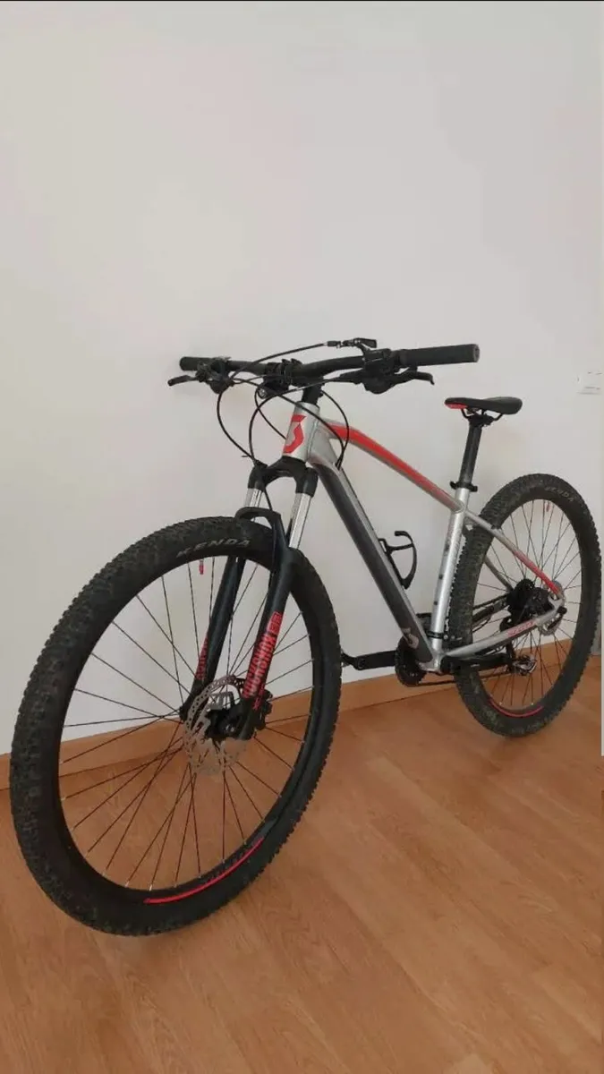 SCOTT 29 MTB Size M Great Condition - Image 2