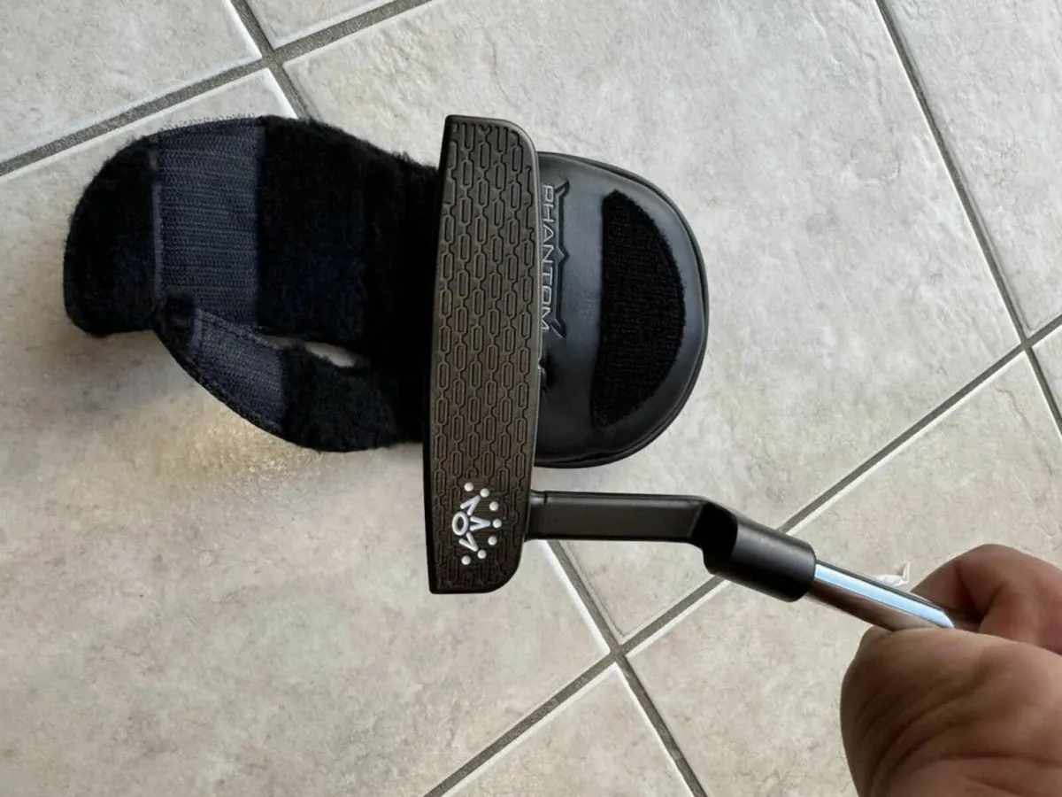 Scotty Cameron Phantom Black 9.2R - Image 2