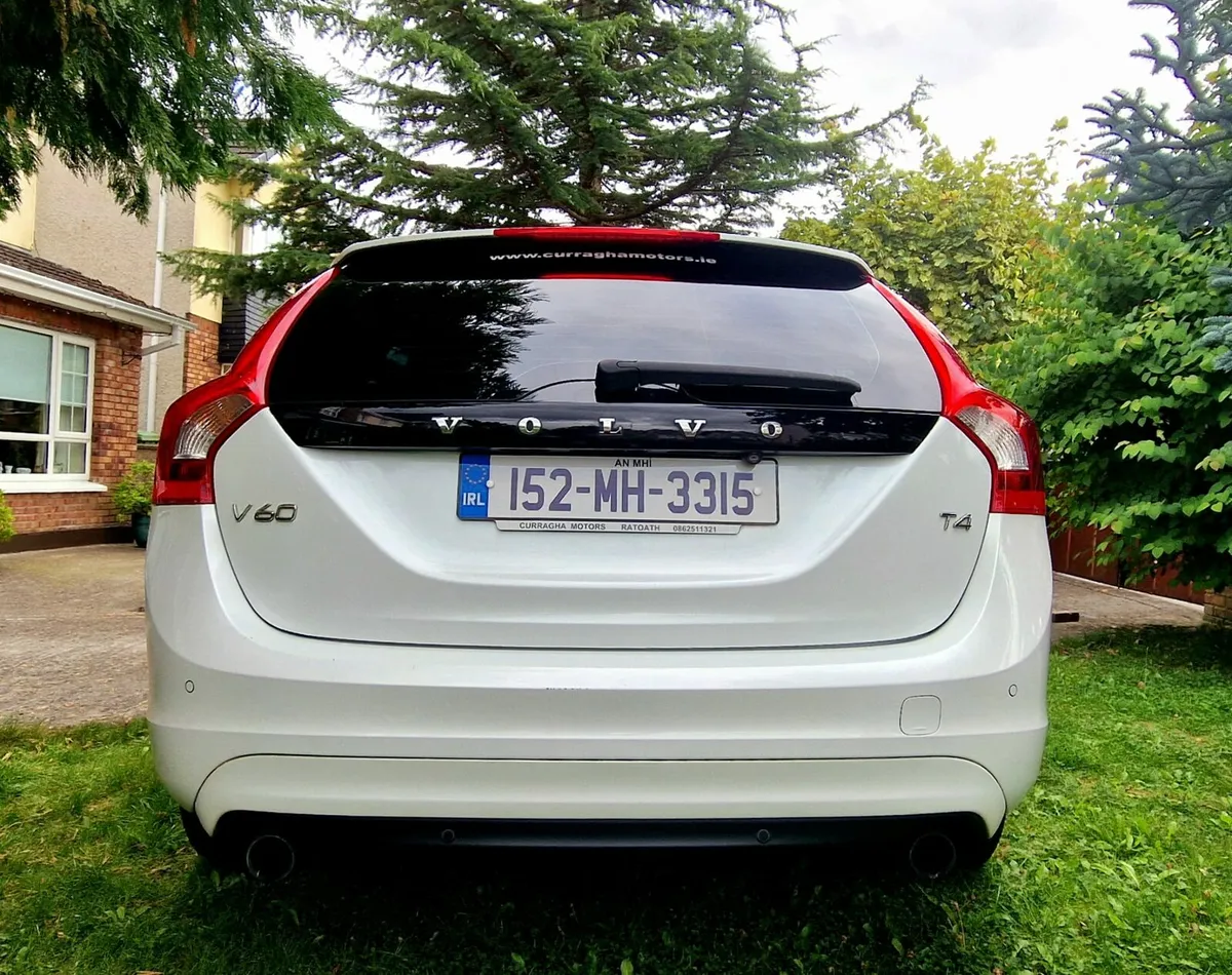 2015 Volvo V60

T4 1.6 Petrol *Low Mileage* - Image 3