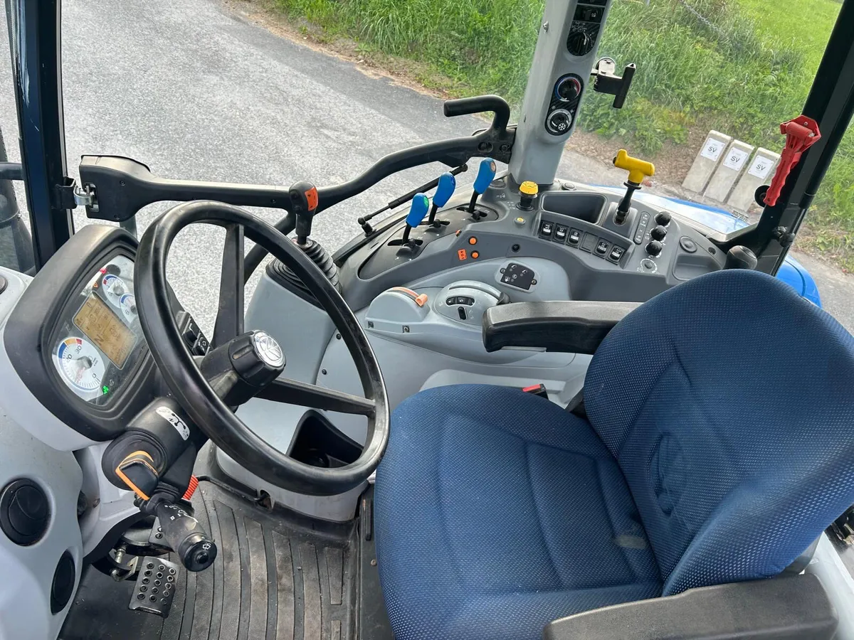 2020 New Holland T5-120 - Image 3