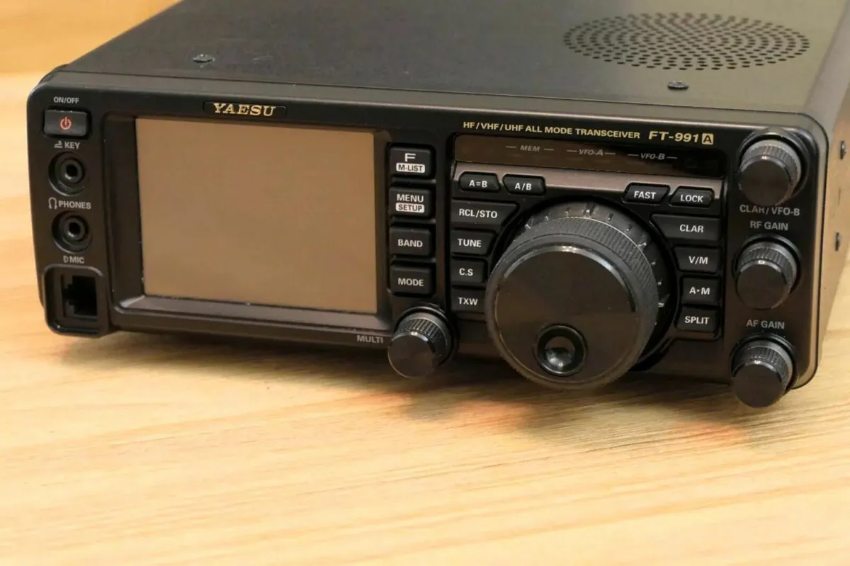 YAESU FT-991A All Mode Transceiver HF VHF UHF - Image 1