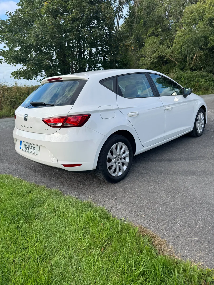 141 Seat Leon.. Full Service History - Image 3