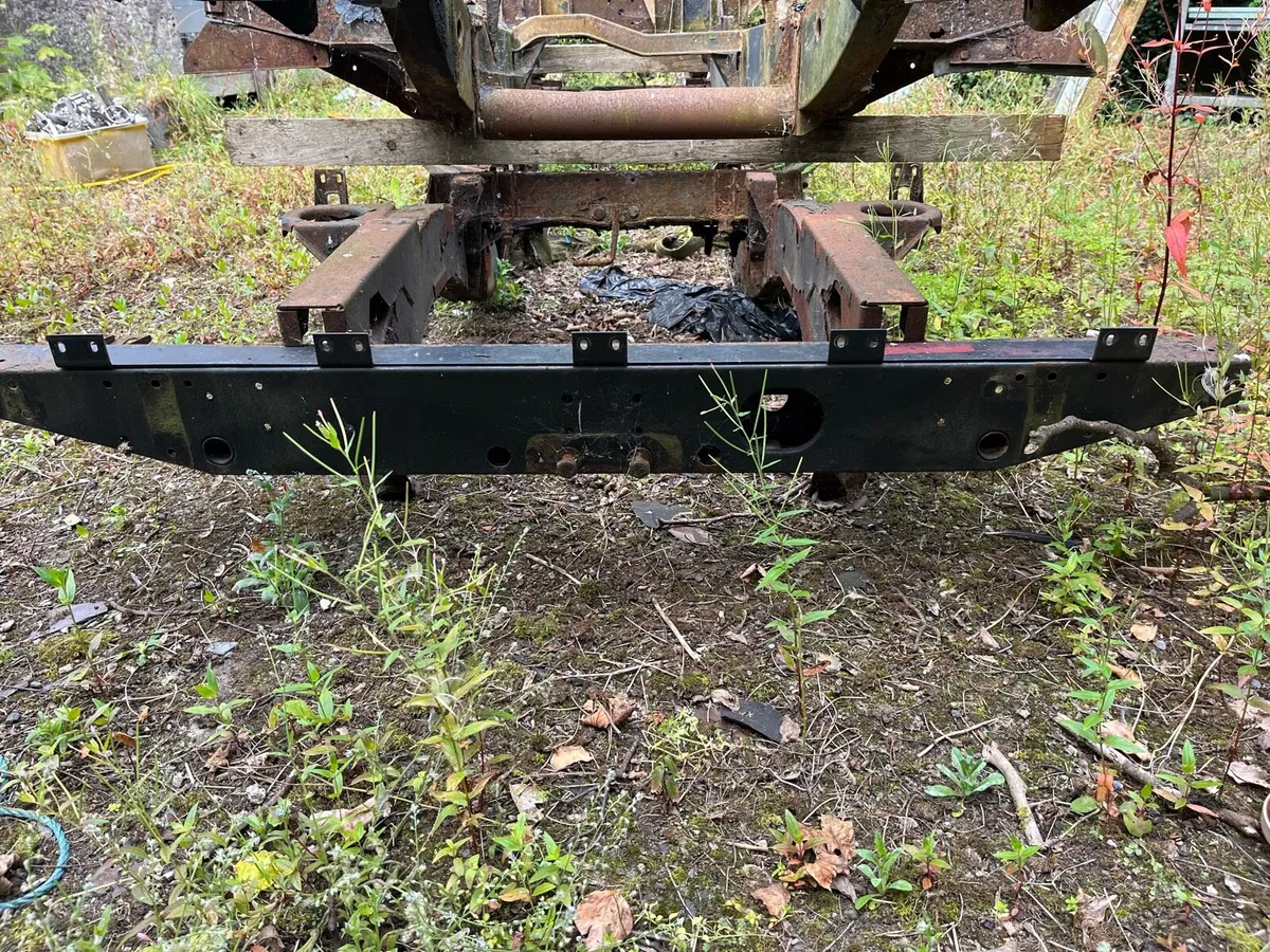 Defender 90 td5 chassis - Image 2