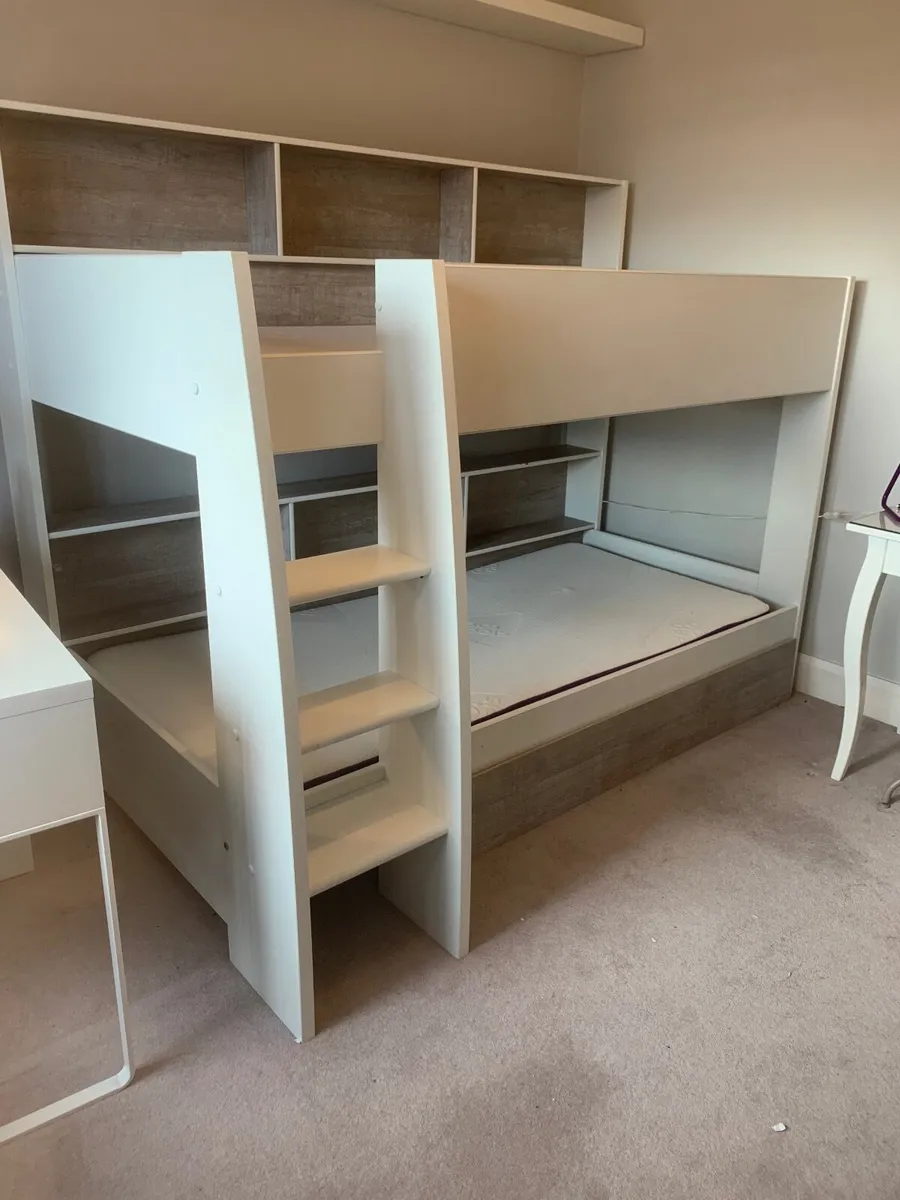 Kids Bunk bed - Image 1