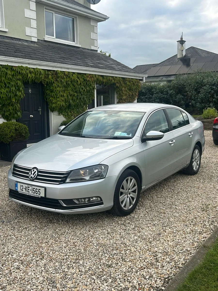 2012 Volkswagen Passat1.6 TDi - Image 1