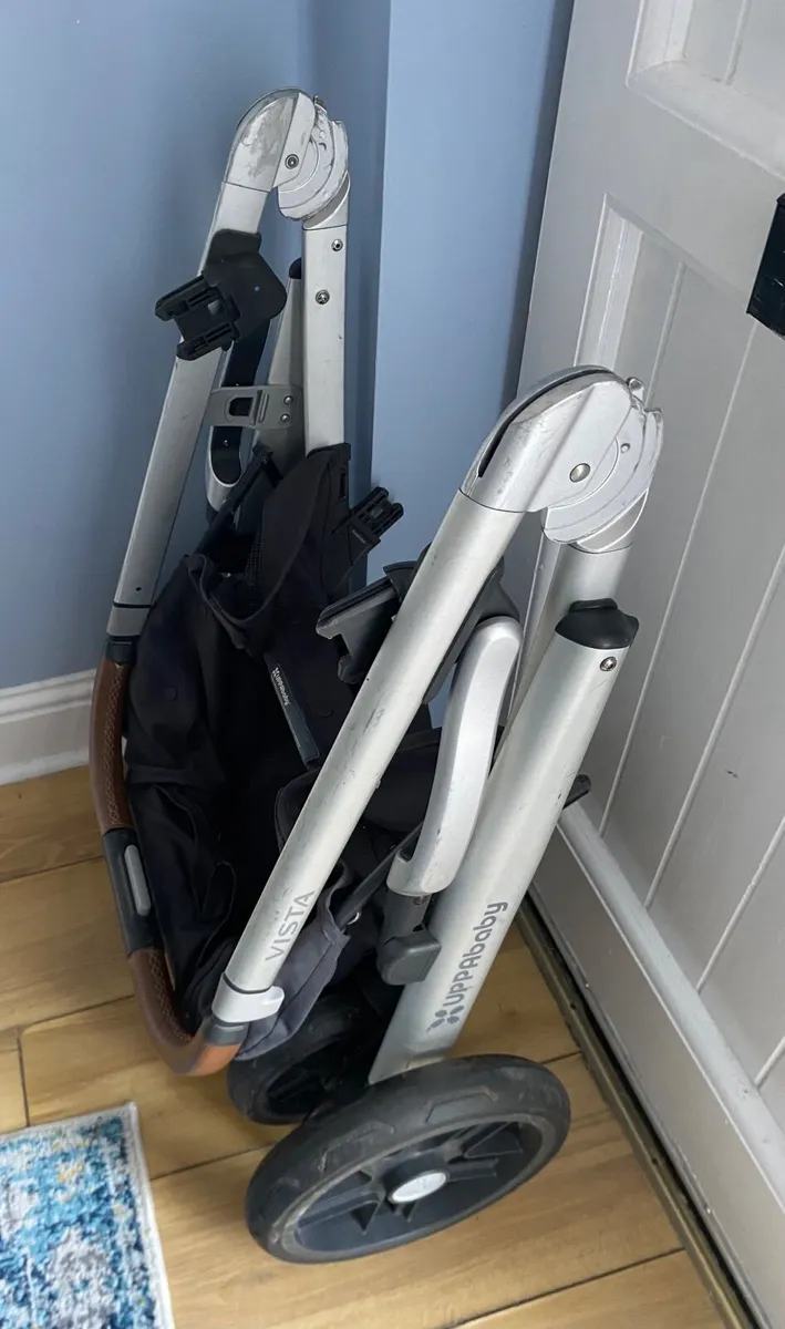 Twin Uppababy Vista Full Travel System - Image 2