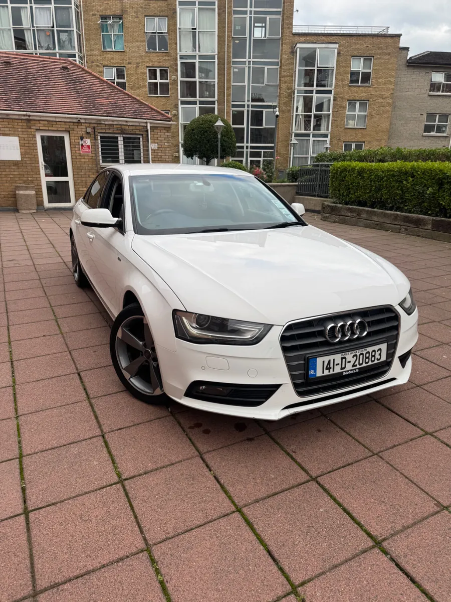 Audi A4 2014 - Image 4