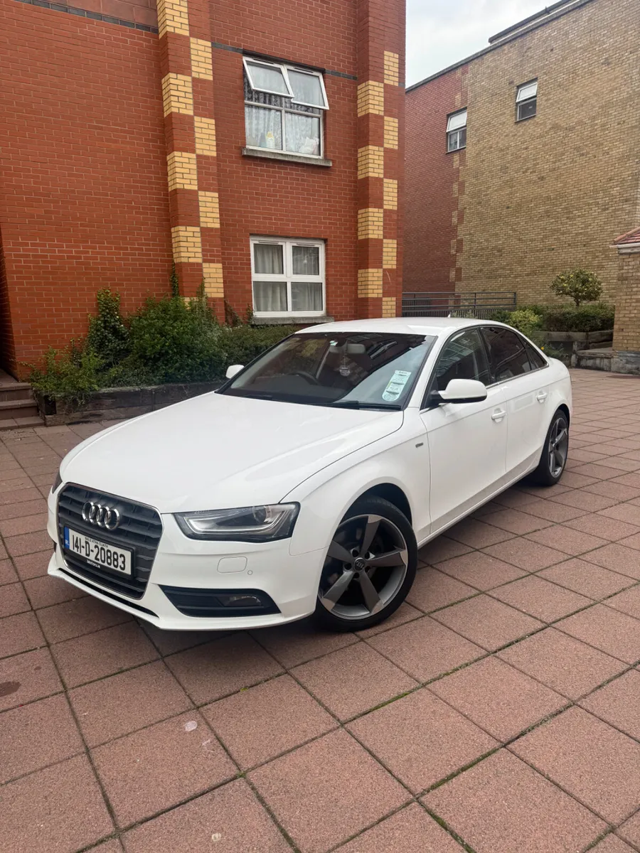 Audi A4 2014 - Image 1