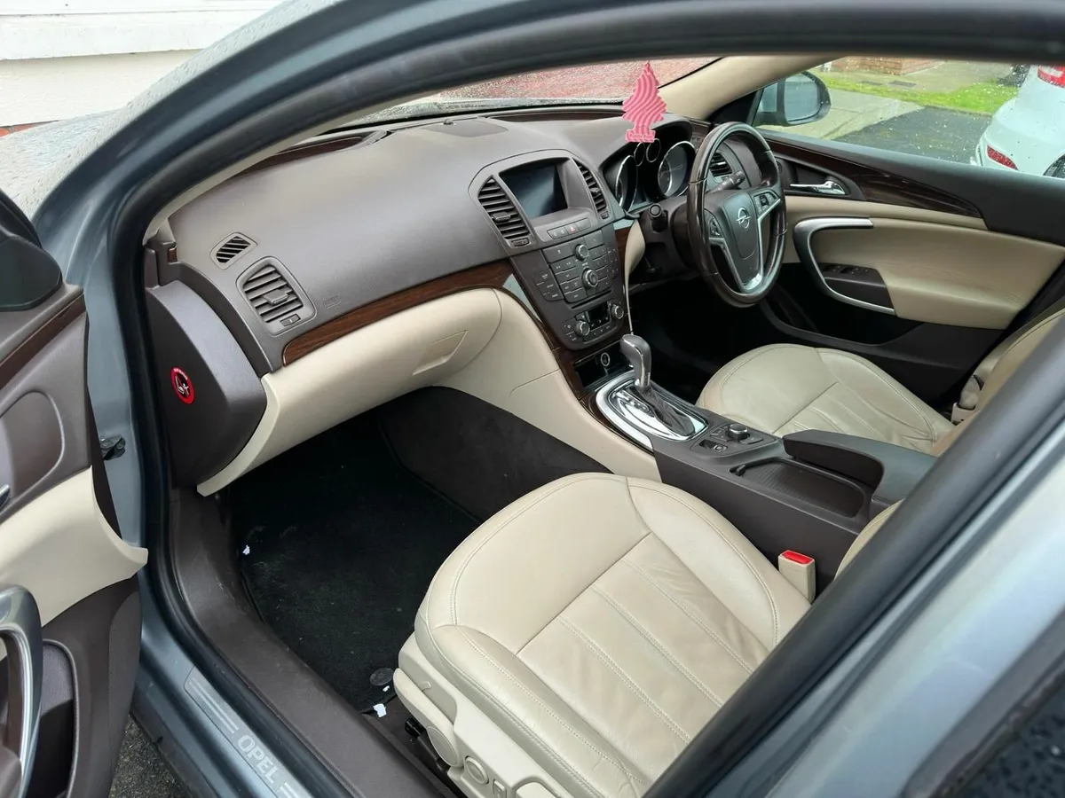 Opel Insignia Elite 2.0 CDTi 160PS – 4DR Salo 2013 - Image 4