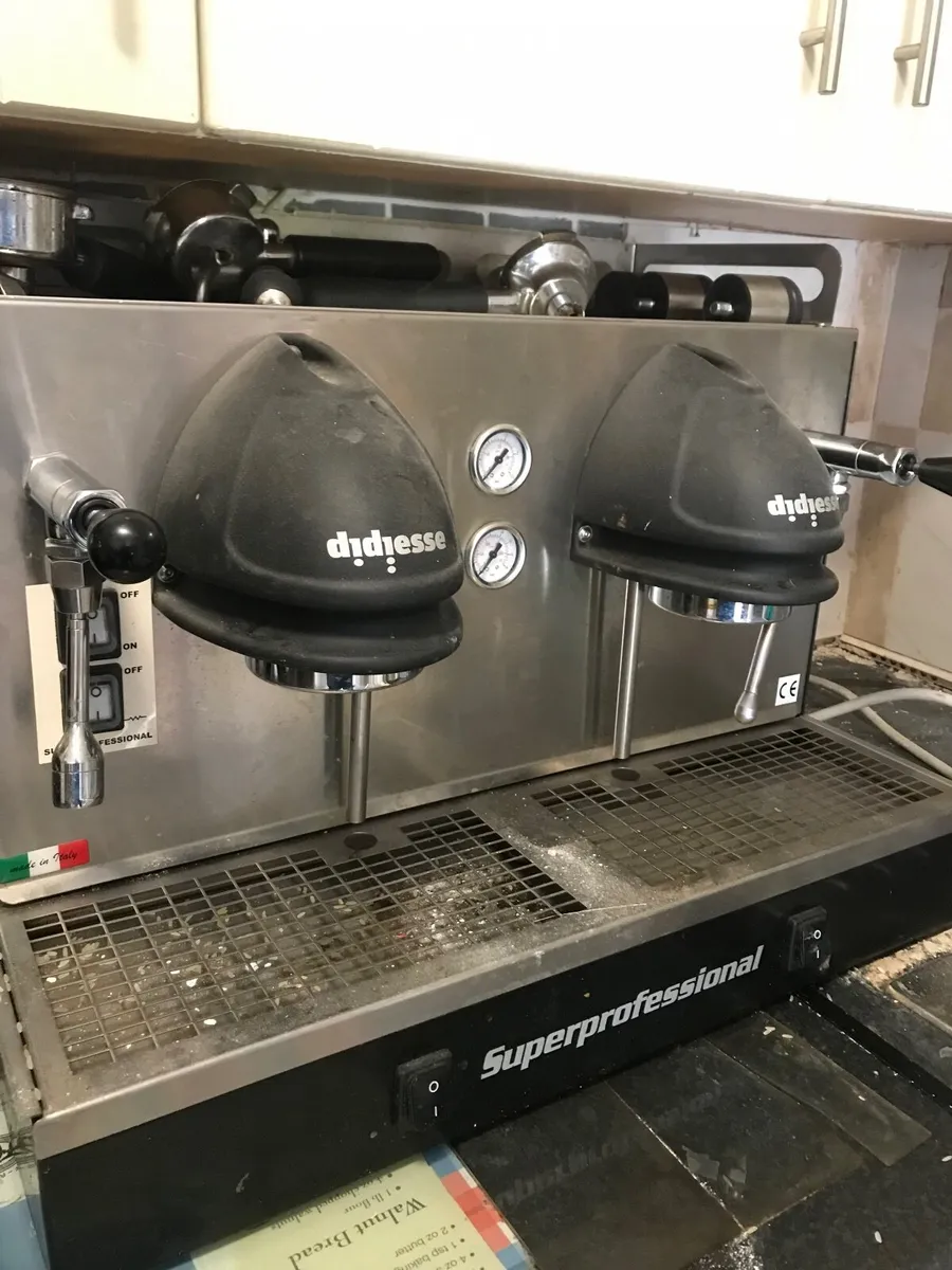 Double commercial/domestic coffee machine - Image 2