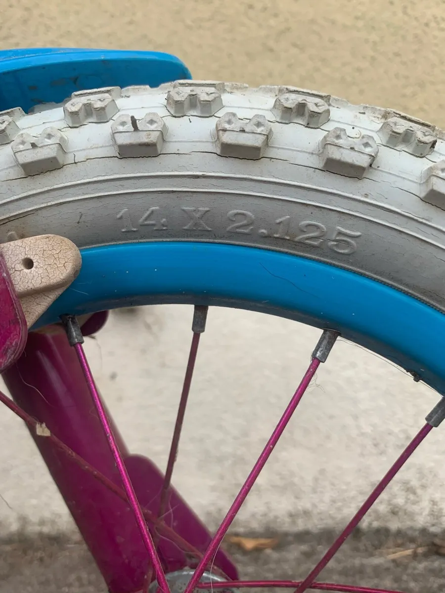 Kids bike - Image 3