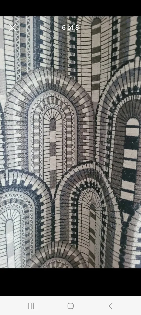 Curtains - Image 2