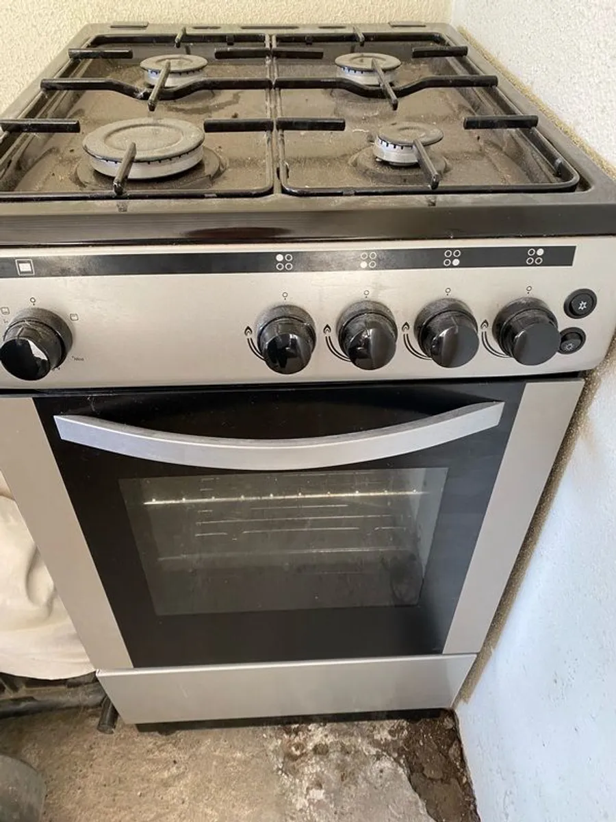 Gas cooker - Image 2