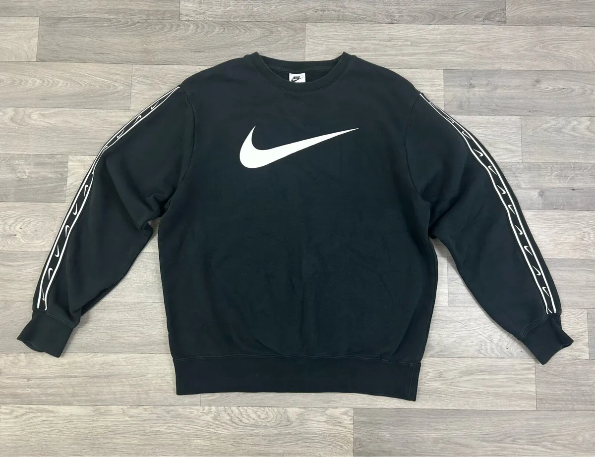 Nike Centre Swoosh Sweatshirt Mens Medium - Image 1
