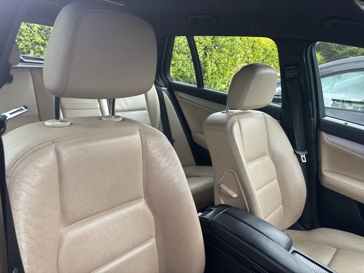 Mercedes Benz C class - Image 4