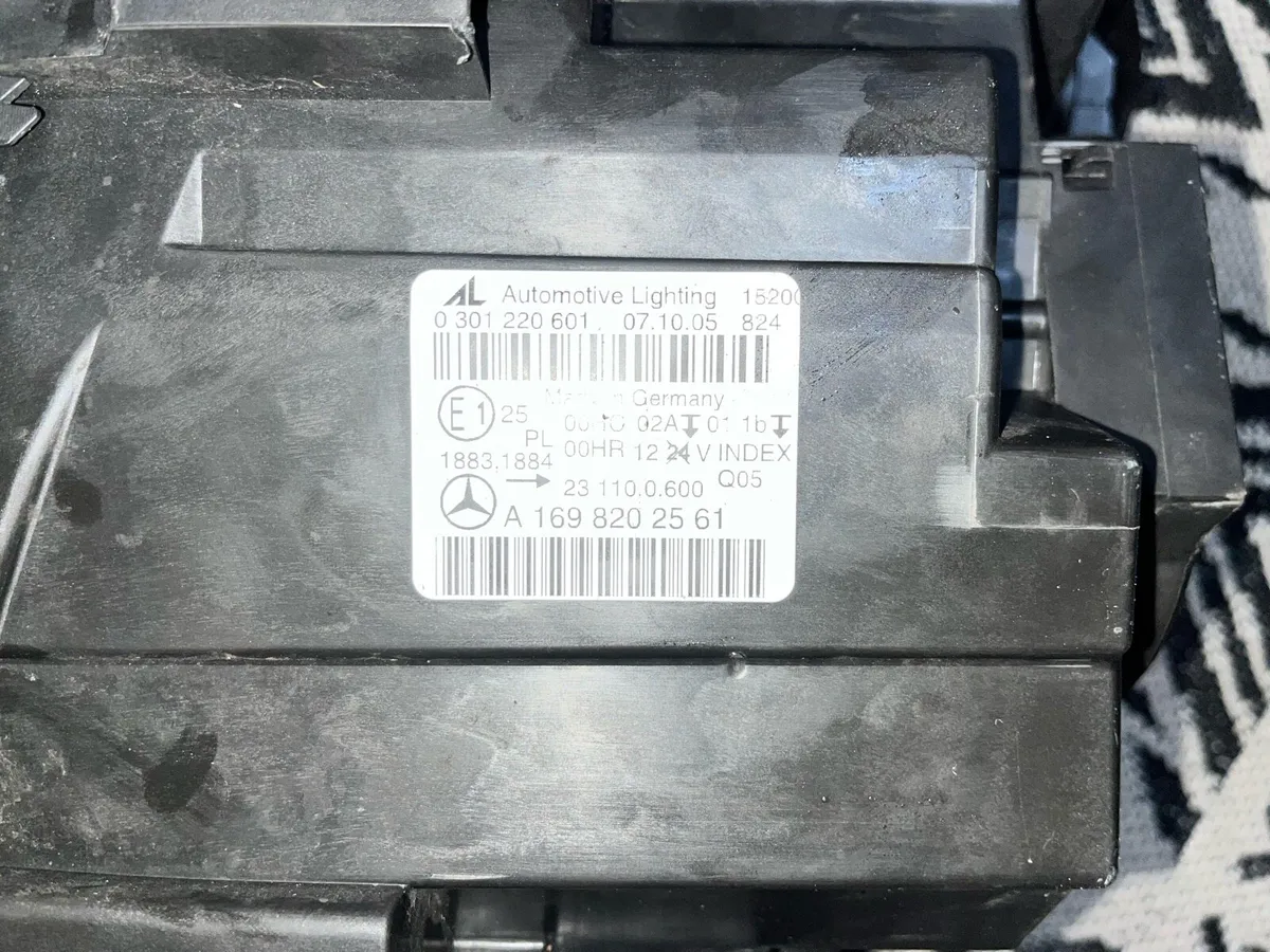 Mercedes B class headlights - Image 4