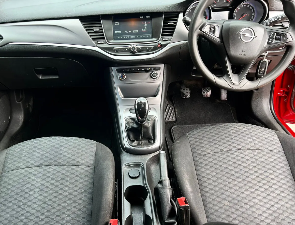 Opel Astra 2016 1.6 CDTI new nct 5/26 tax 3/26 - Image 4