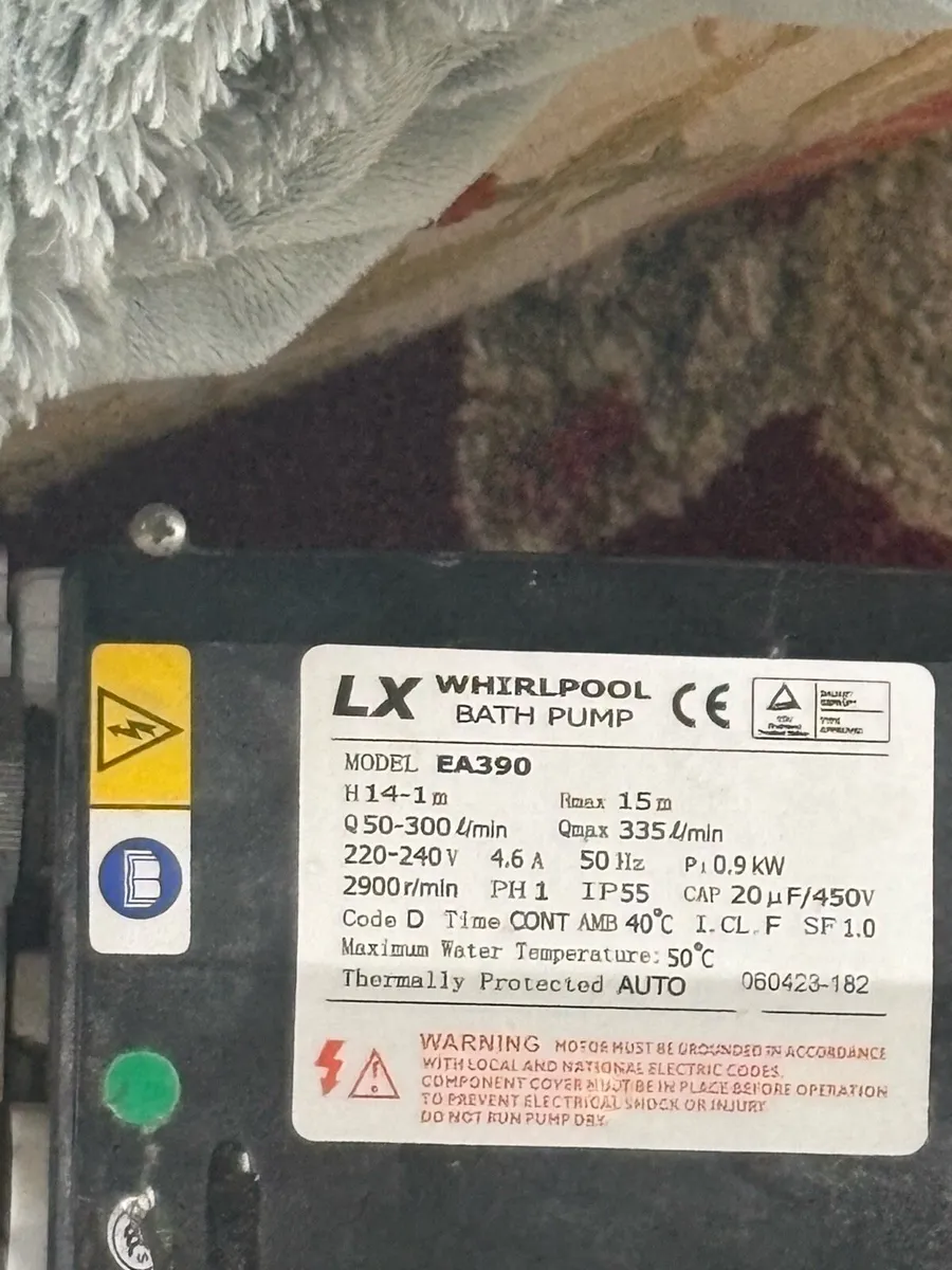 WHIRLPOOL BATH PUMP EA390 - Image 2