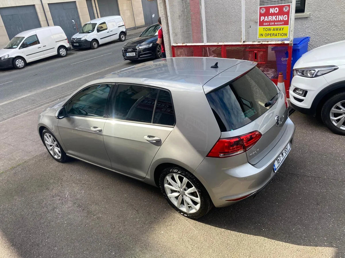 Volkswagen Golf 2016 - Image 2
