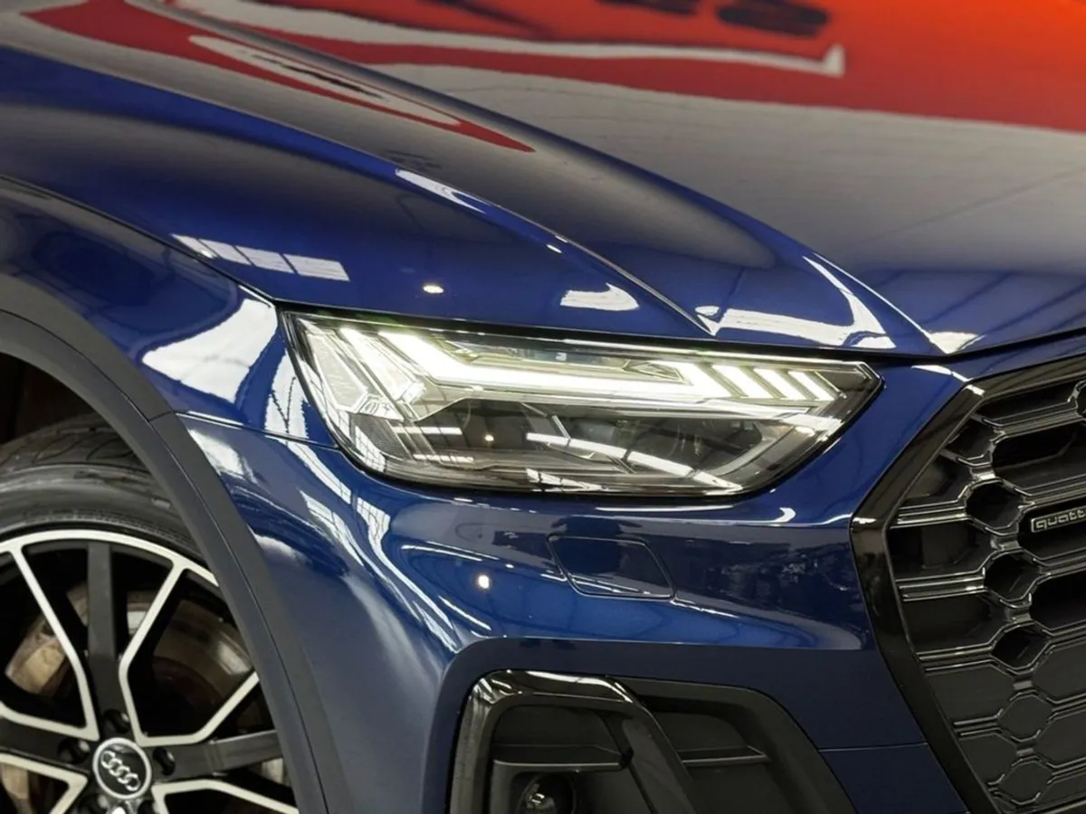 Audi Q5 Tfsi E Competition Quattro - Image 4