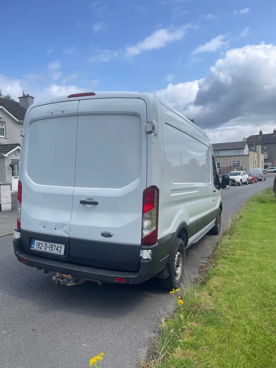 2019 FORD Transit 350L FSH 1 owner - Image 3