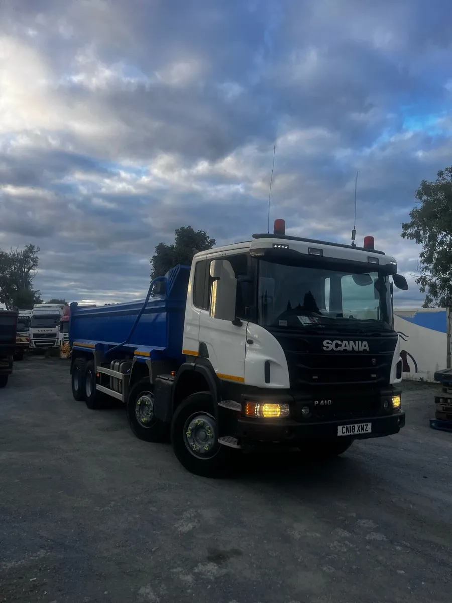 2018 scania p410 steel body tipper - Image 2