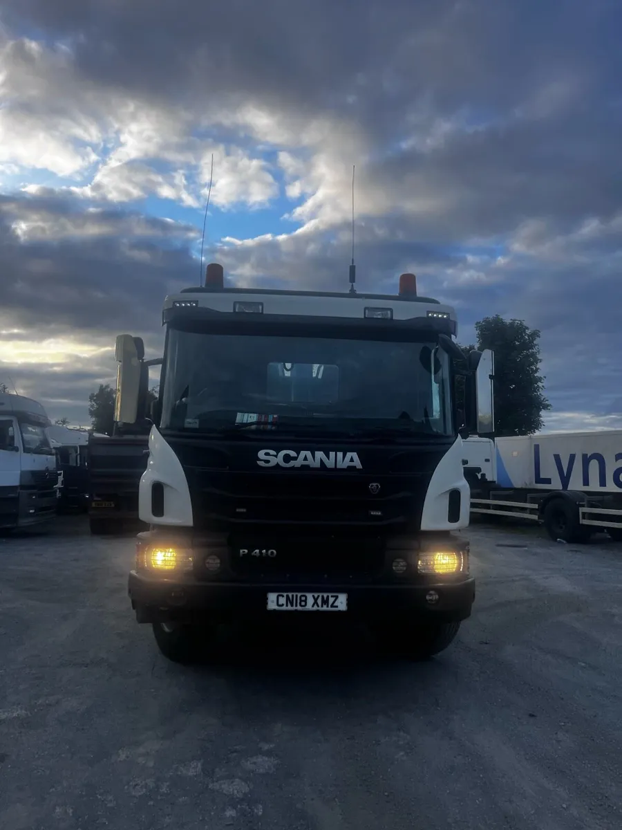 2018 scania p410 steel body tipper - Image 3
