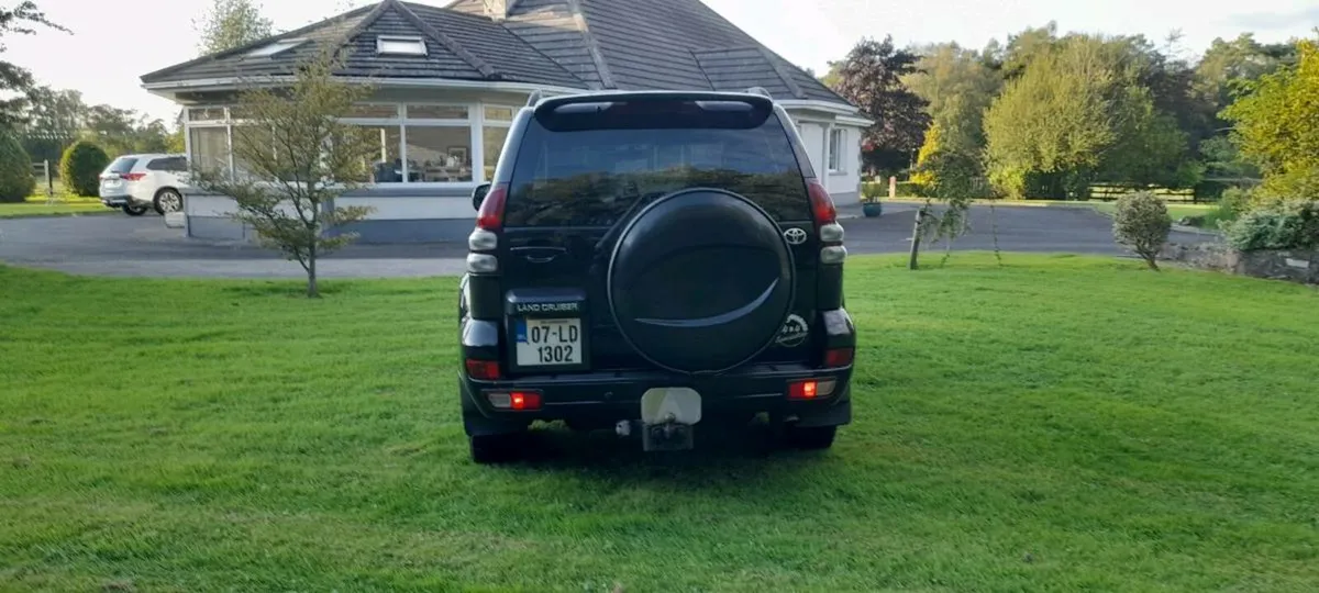 Landcruiser - Image 4