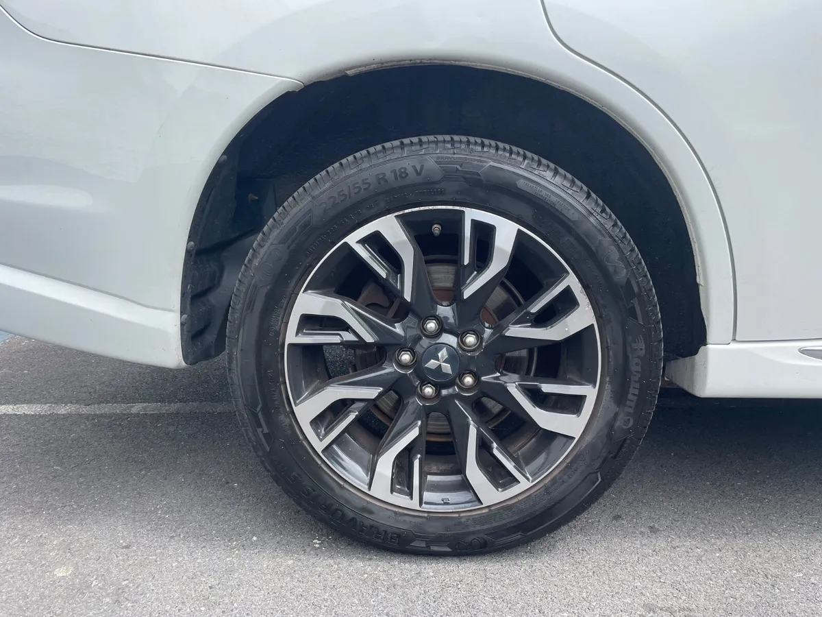 2.0 - PHEV 200BHP - AUTO - BLUETOOTH STREAMING - - Image 2