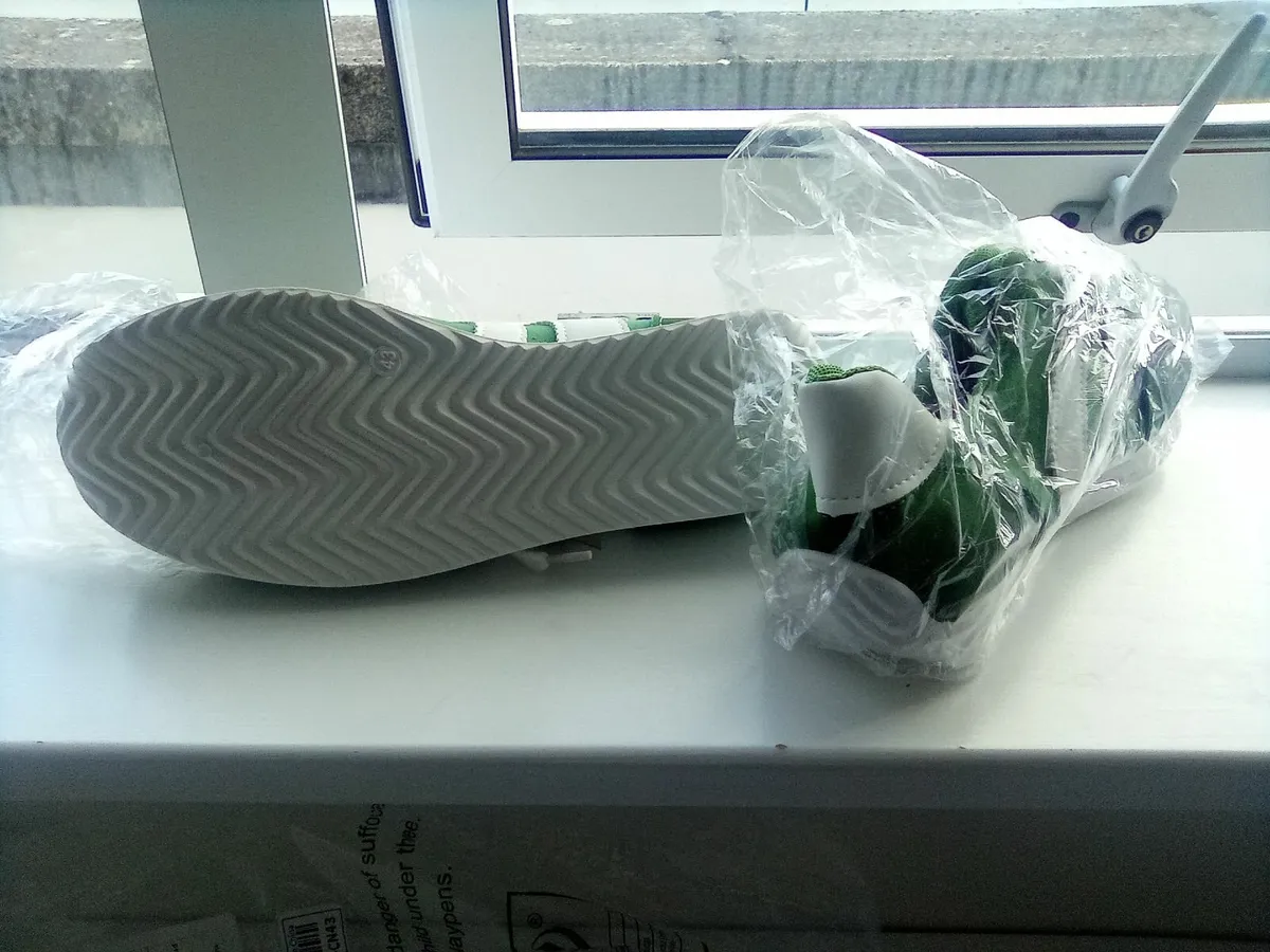 footwear - Image 1