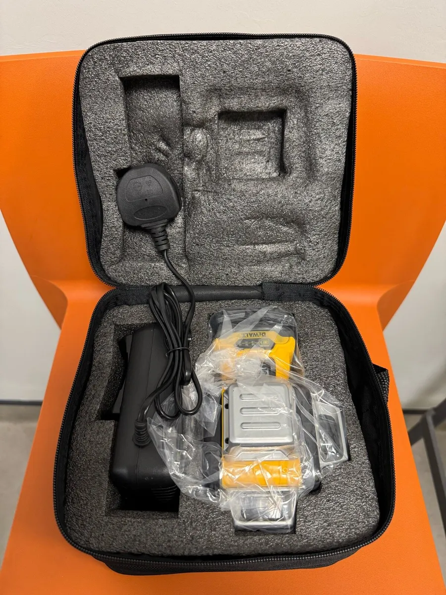 DeWalt laser DW089LG brand new - Image 1