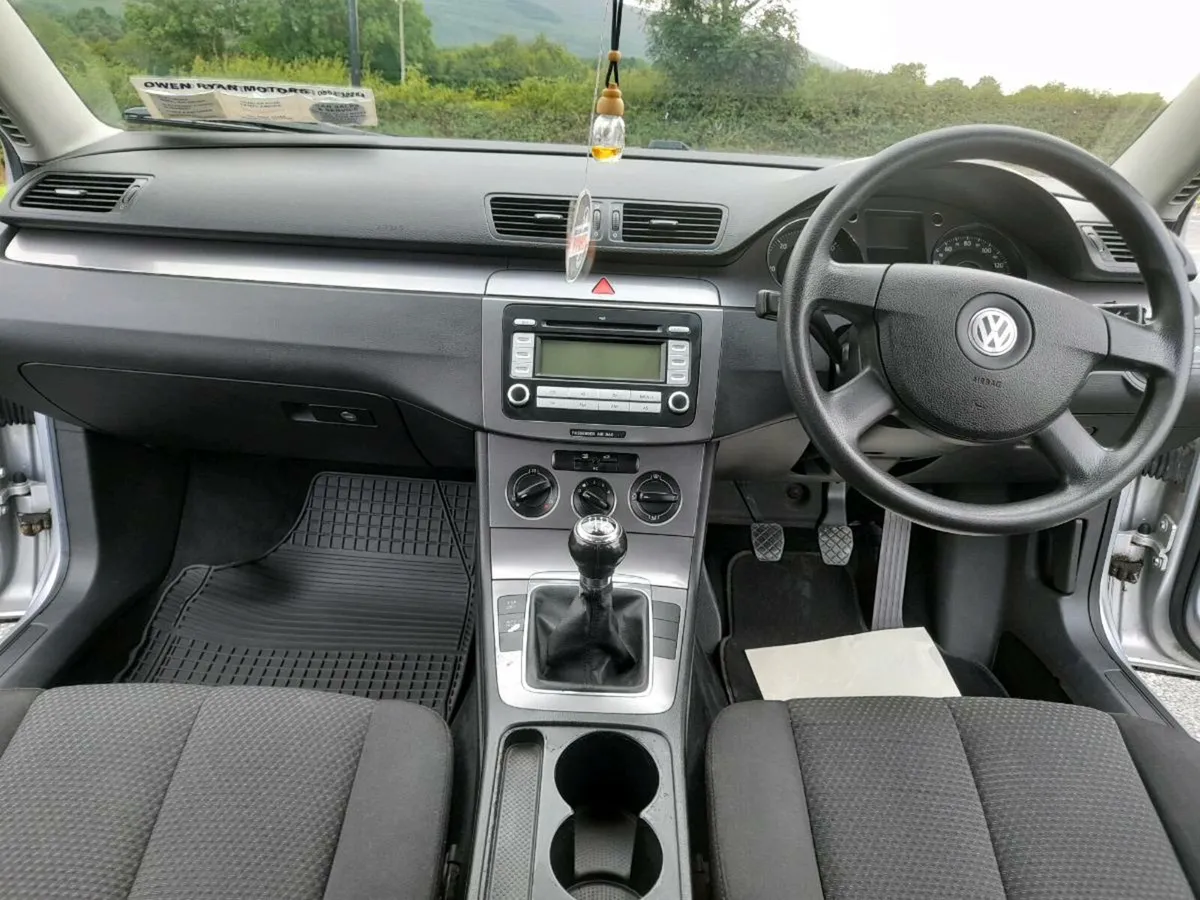 2008 VW PASSAT 1.9 TDI NCT +TAX . - Image 2