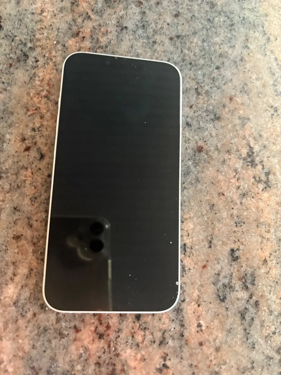 Unlocked iPhone 14 - Image 3