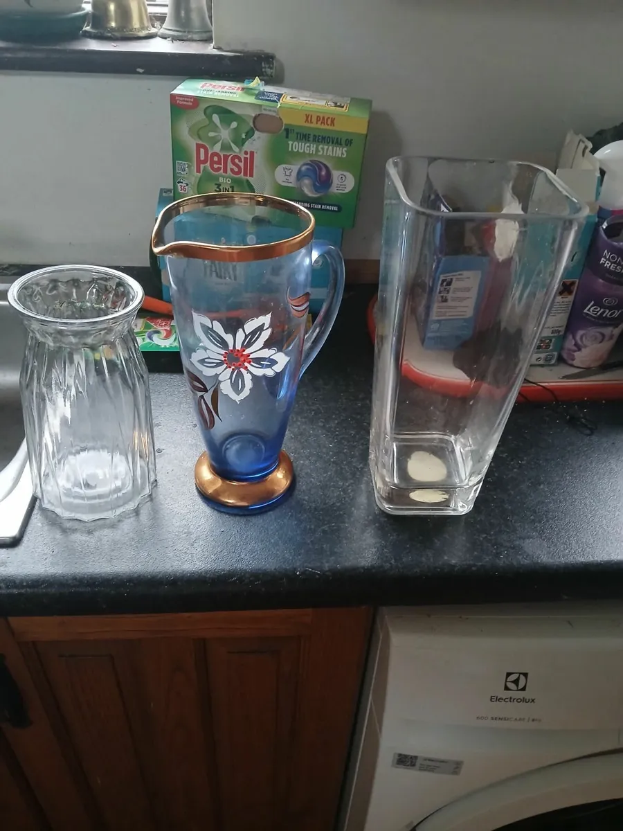Old glass vases - Image 1