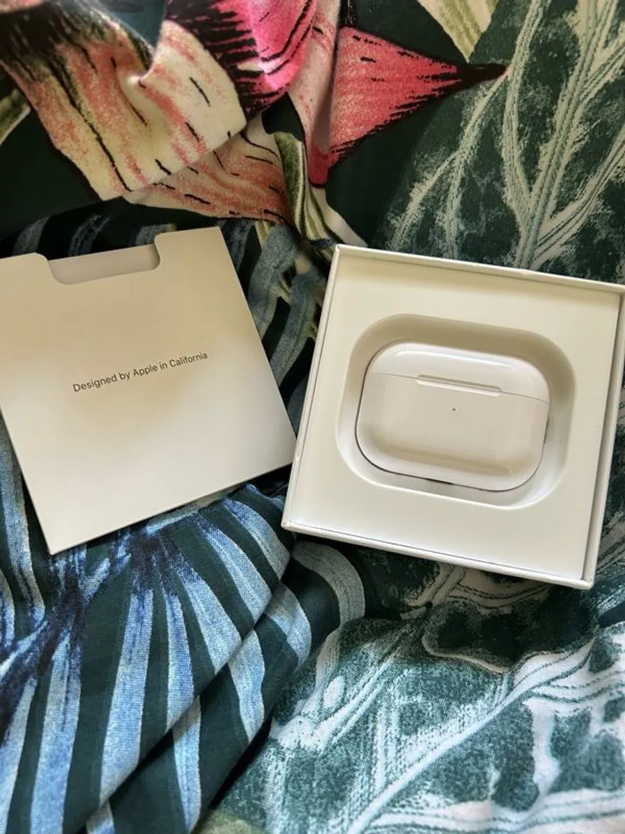 Airpods Pro 2nd generation - Image 2