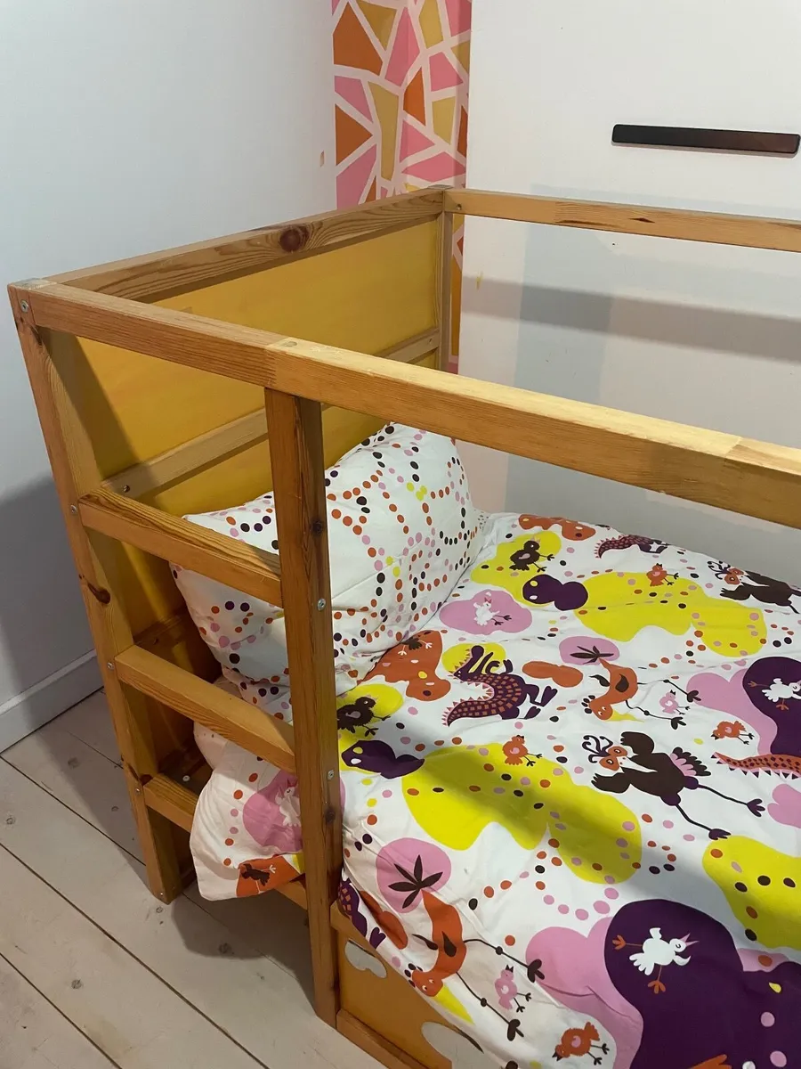 Childrens bed frame - Image 3